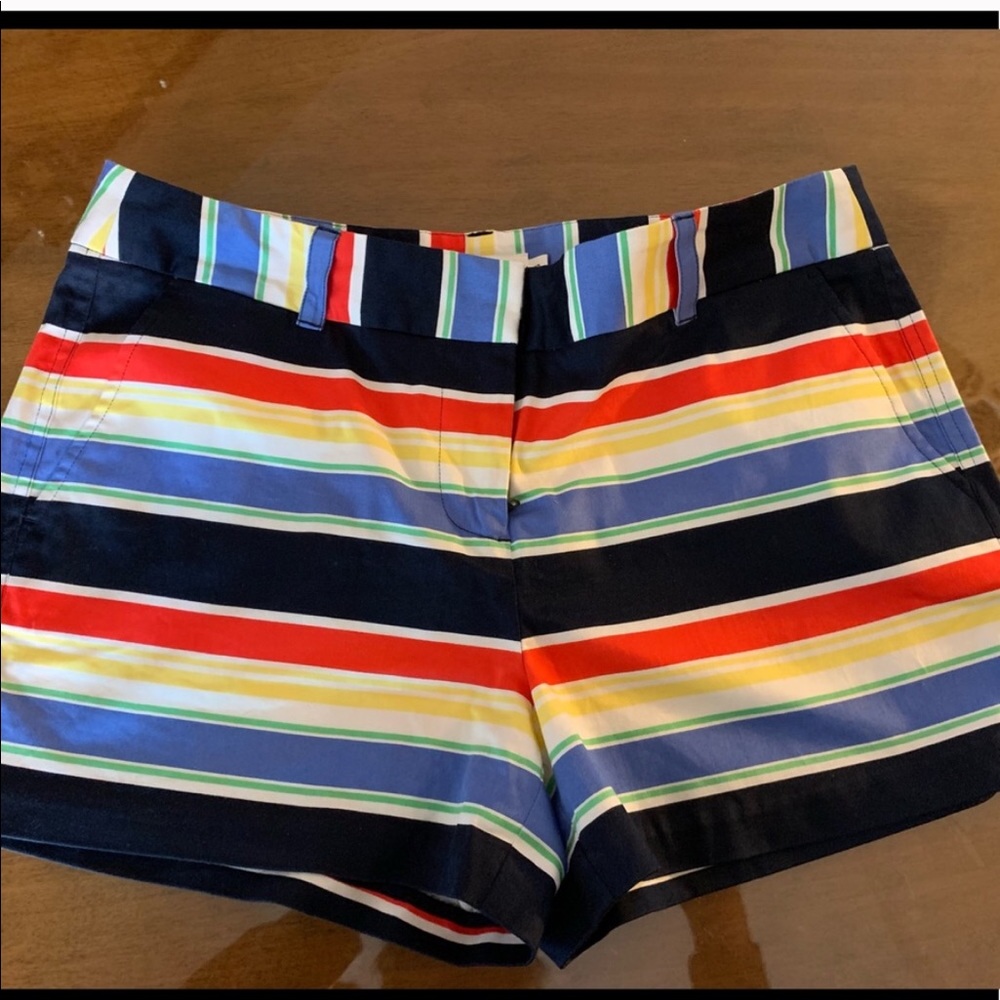 Vineyard Vines 3” inseam striped shorts